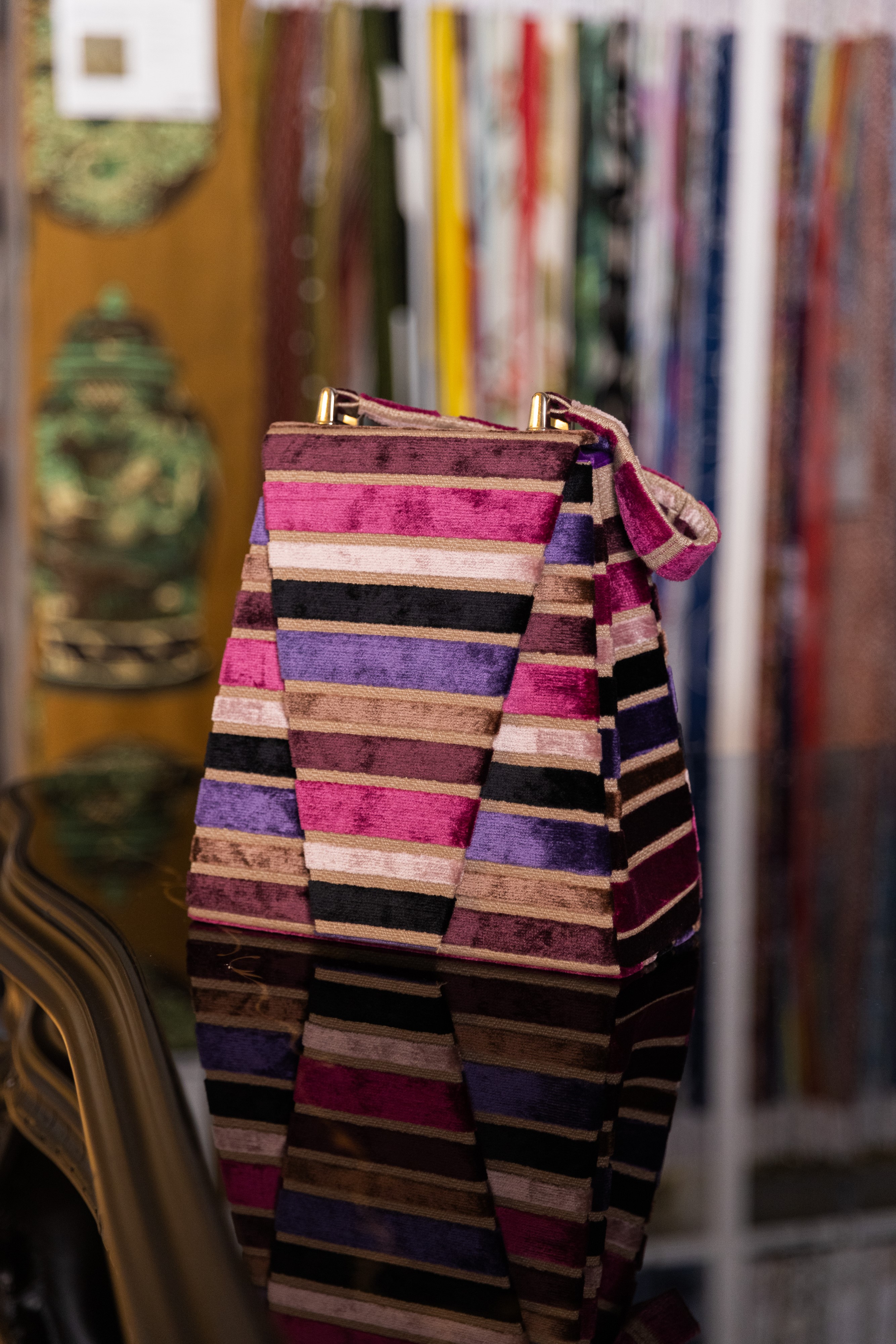 Borsa Lavi Bags realizzata a mano in velluto operato