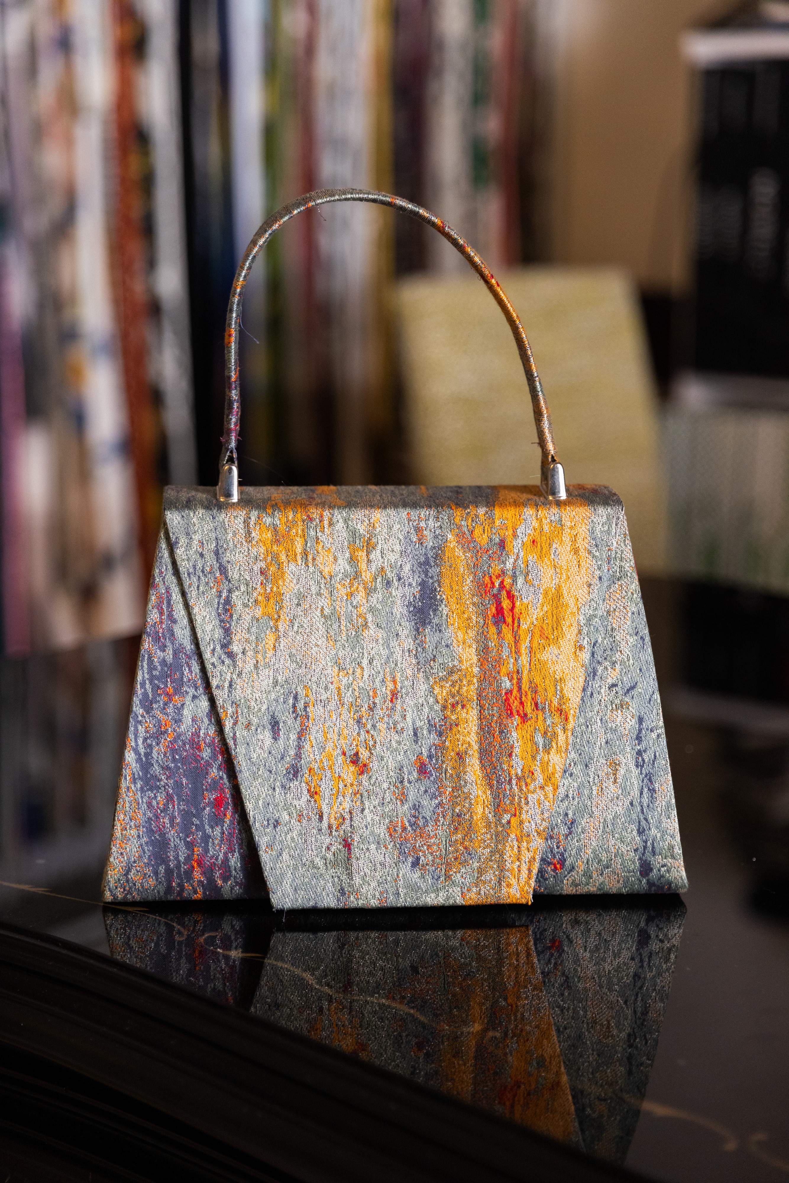 Borsa Lavi Bags realizzata a mano in tessuto cotone viscosa con lurex interno