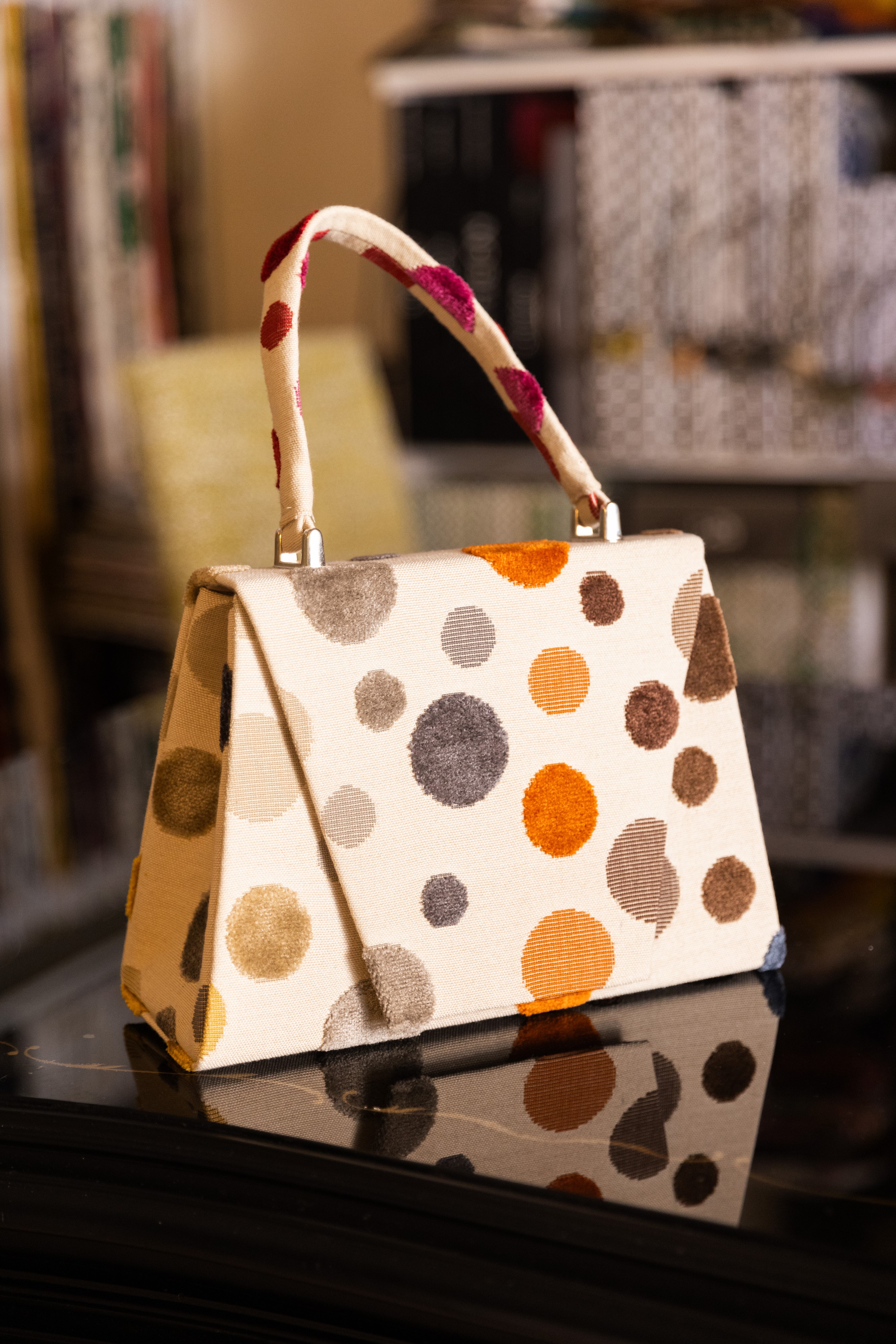 Borsa Lavi Bags realizzata a mano in tessuto di velluto di cotone operato