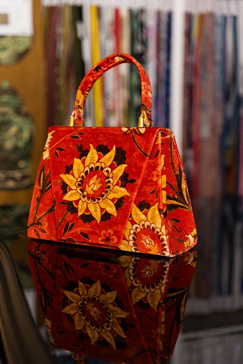 Borsa Lavi Bags realizzata a mano in tessuto di cotone stampato