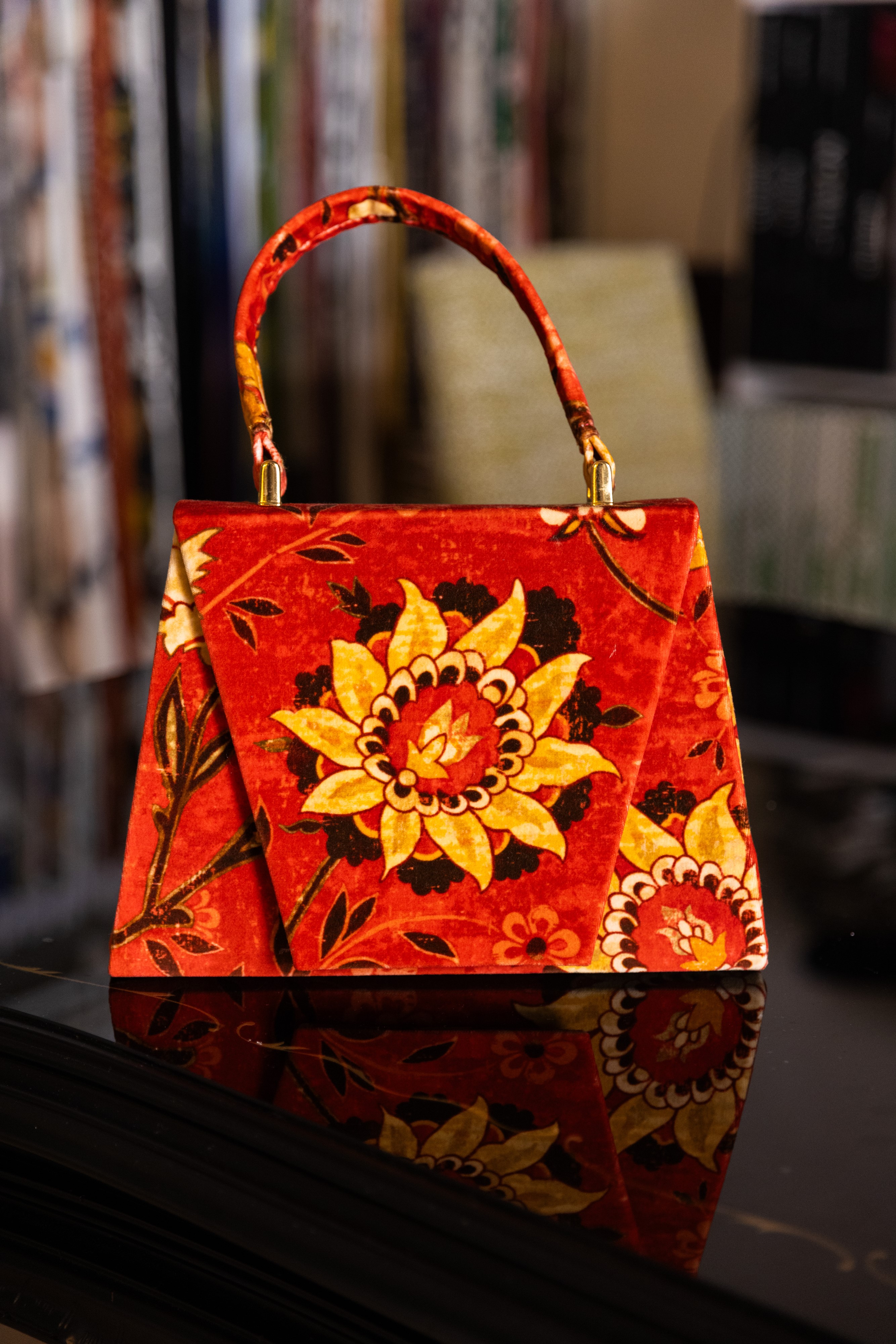 Borsa Lavi Bags realizzata a mano in tessuto di cotone stampato