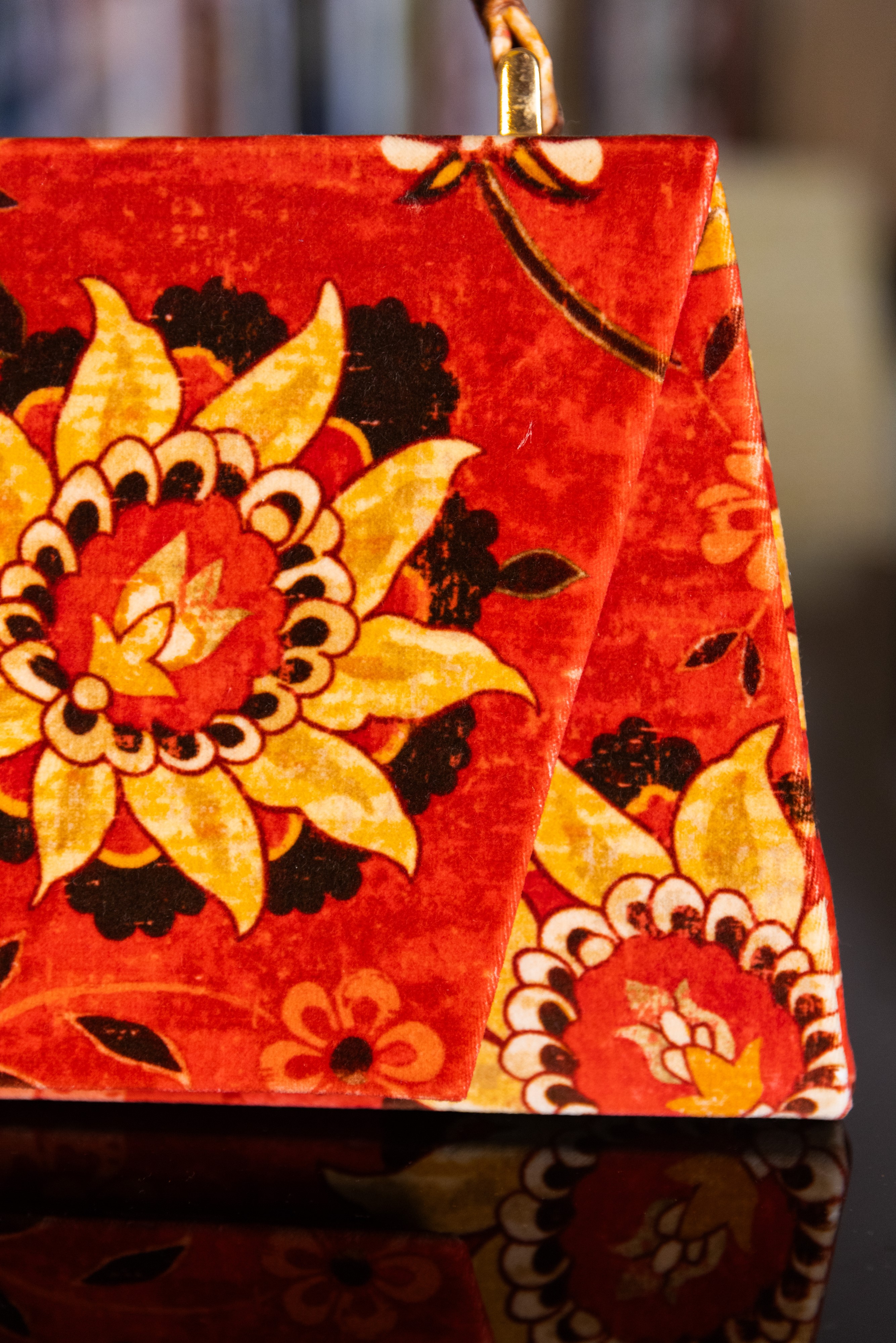 Borsa Lavi Bags realizzata a mano in tessuto di cotone stampato