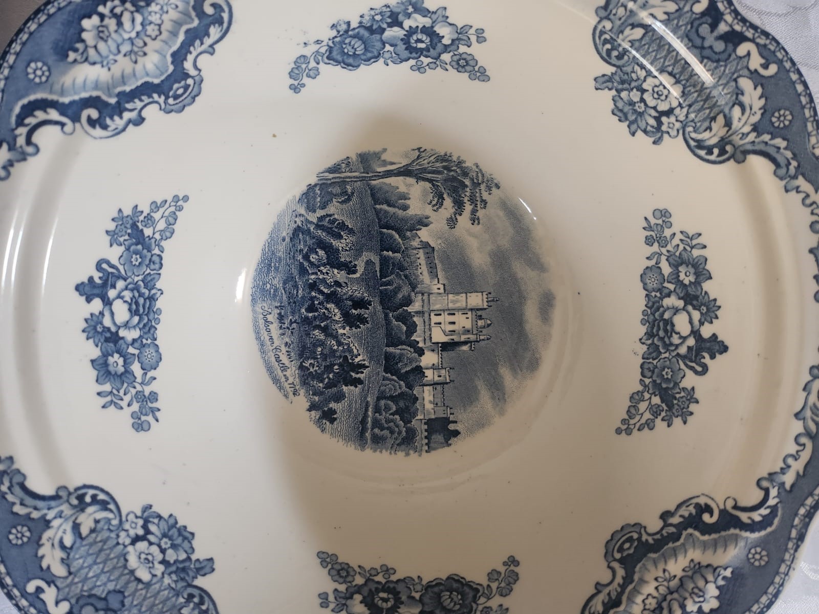 Servizio per 12 porcellana inglese Johnson Bros, Old Britain Castle