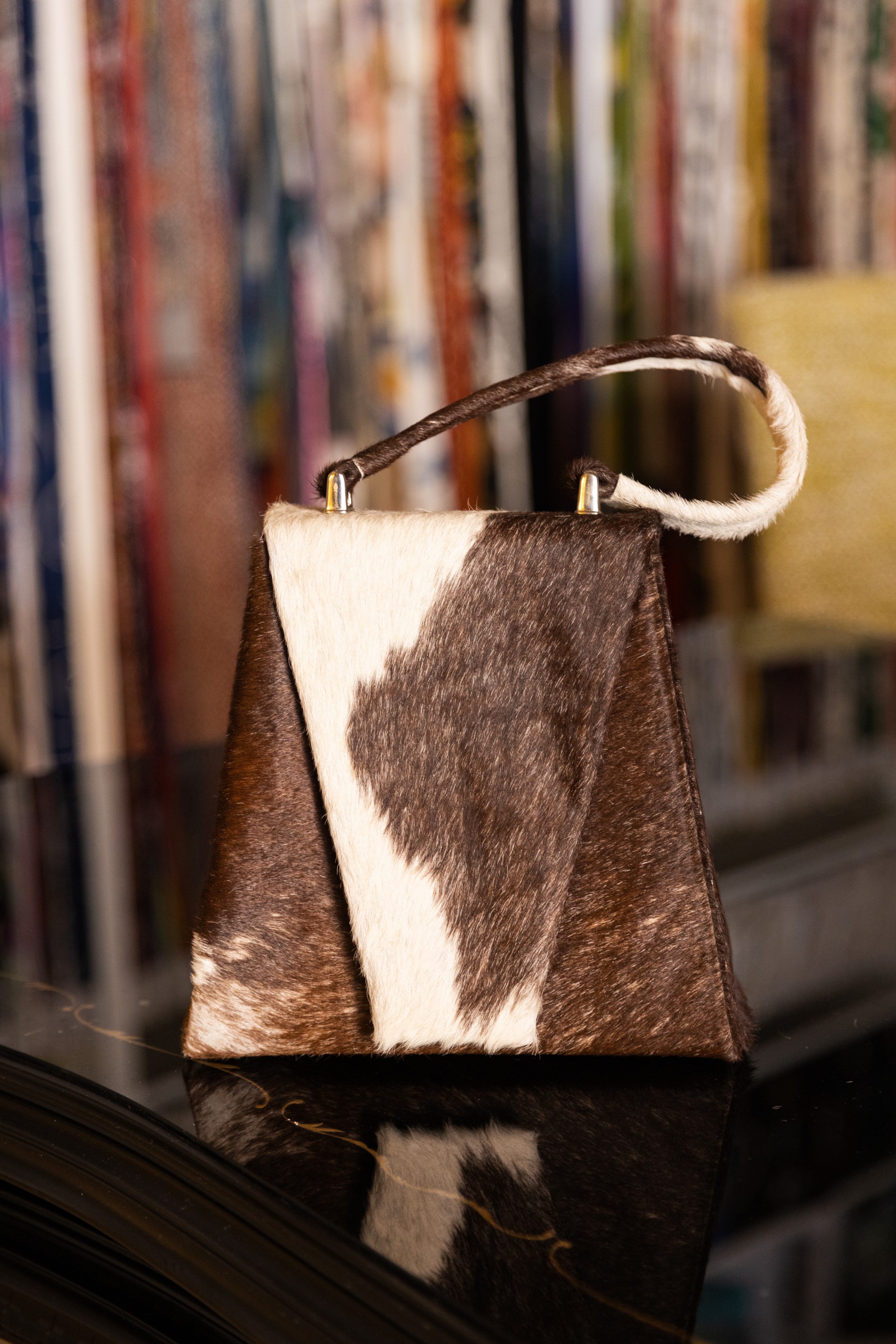 Borsa Lavi Bags realizzata a mano in tessuto cavallino