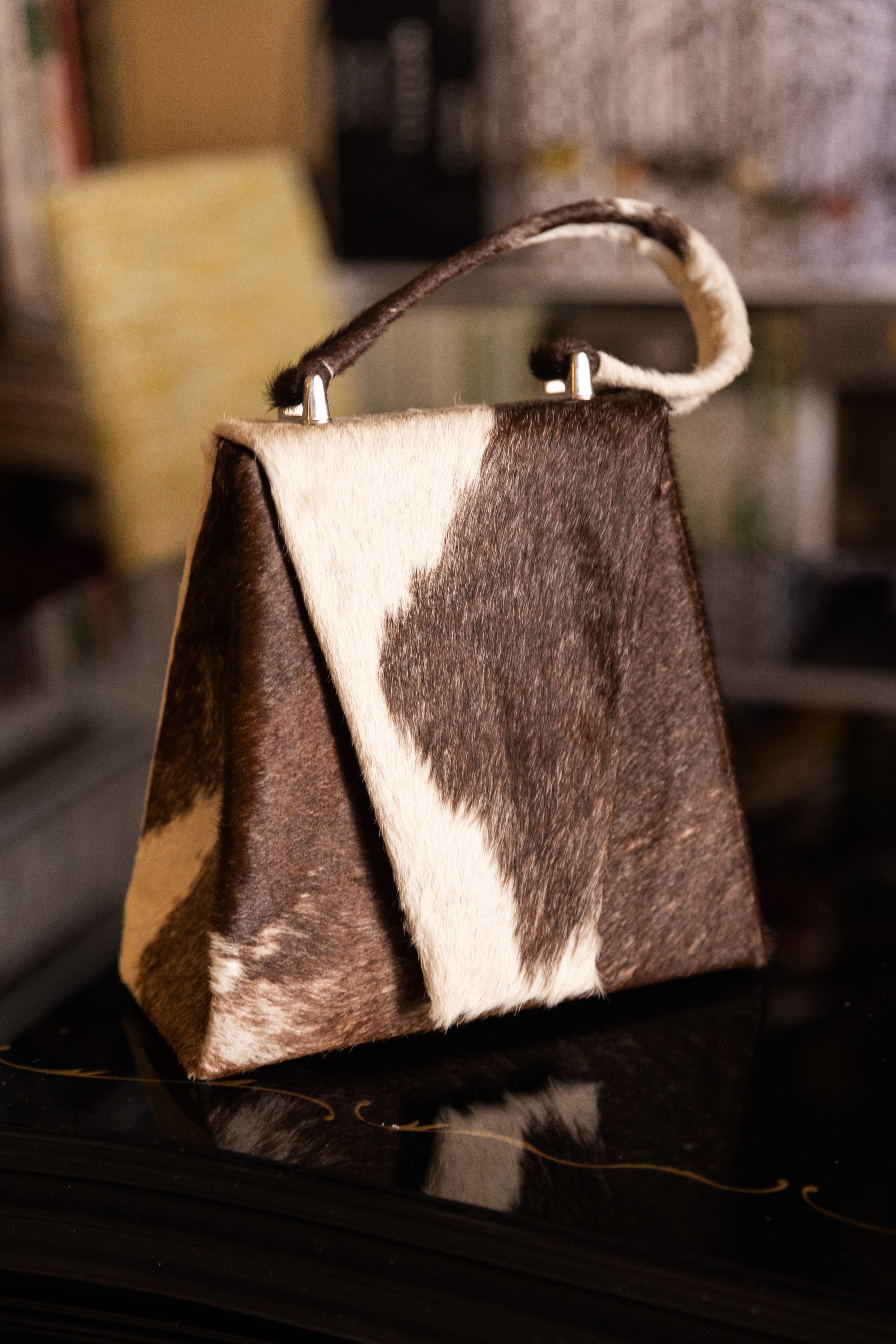 Borsa Lavi Bags realizzata a mano in tessuto cavallino