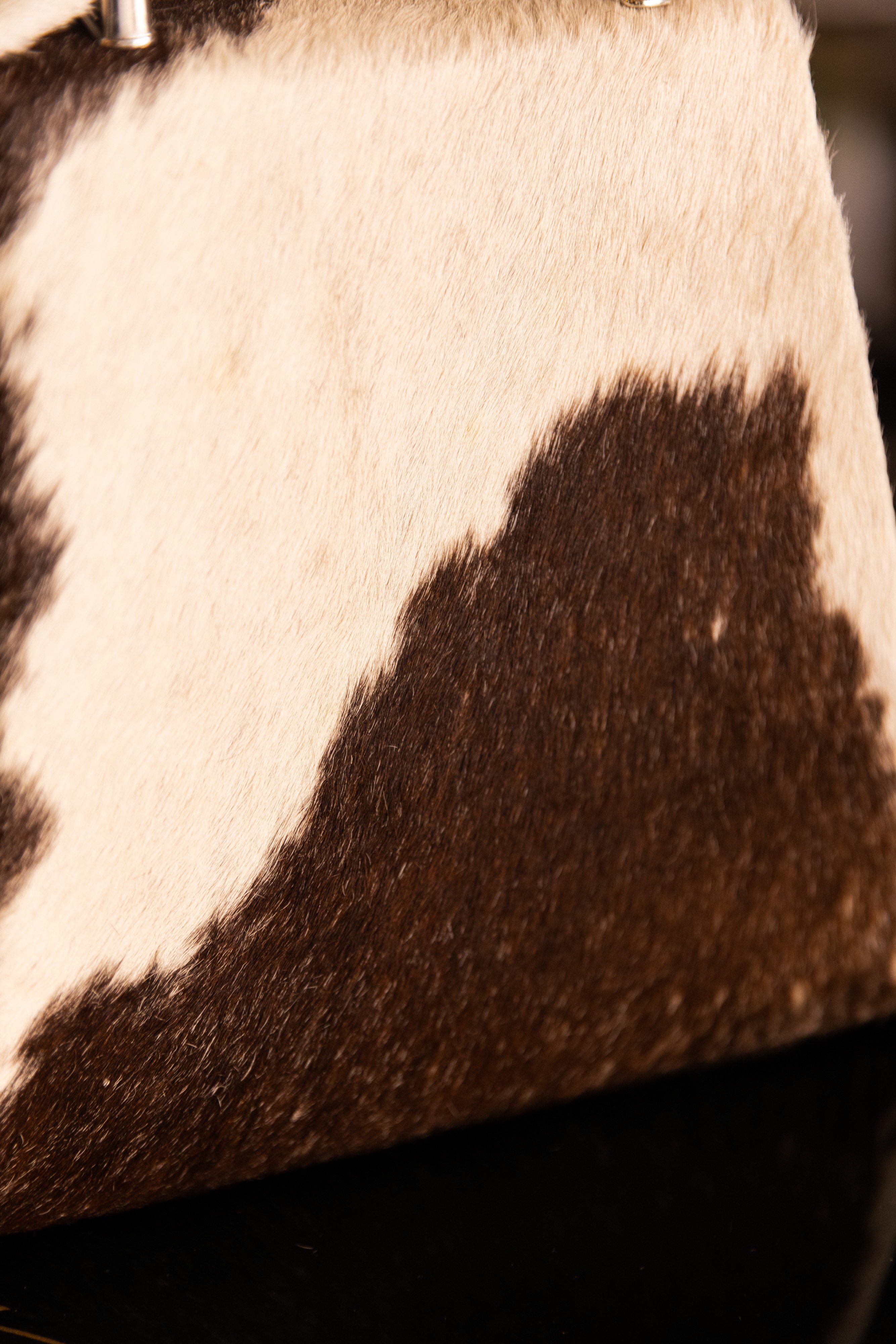 Borsa Lavi Bags realizzata a mano in tessuto cavallino