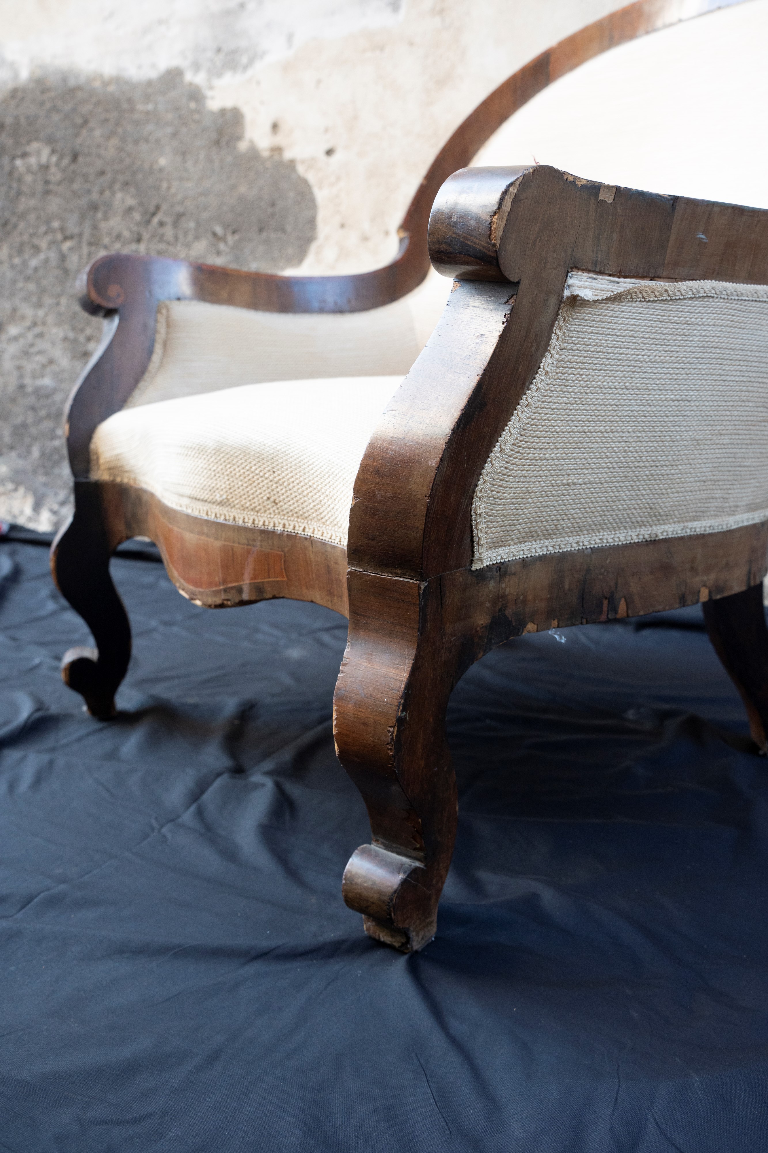 Poltrona con intarsio