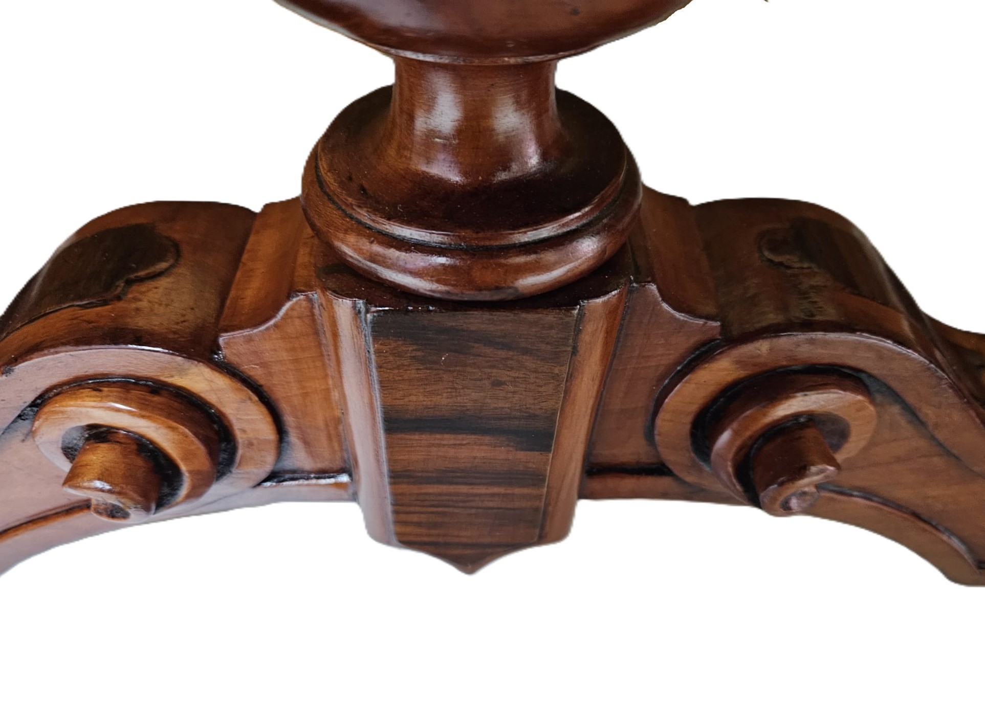 Scrittoio Luigi Filippo in legno di noce e ciliegio