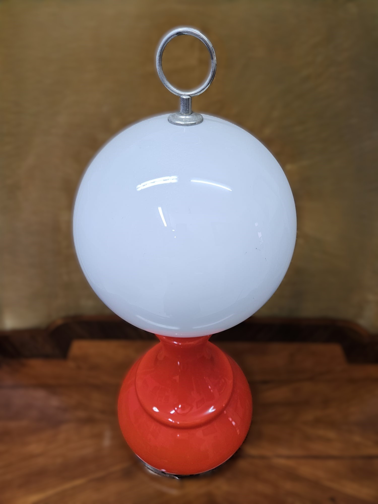 Lampada modello Birillo di Carlo Nason, colore arancione