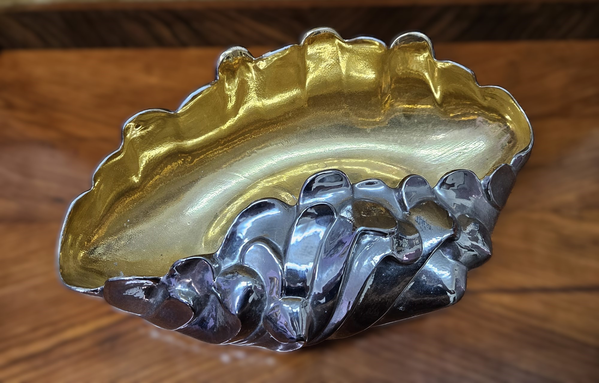 Svuota tasche a forma di conchiglia Capodimonte, in maiolica smaltata