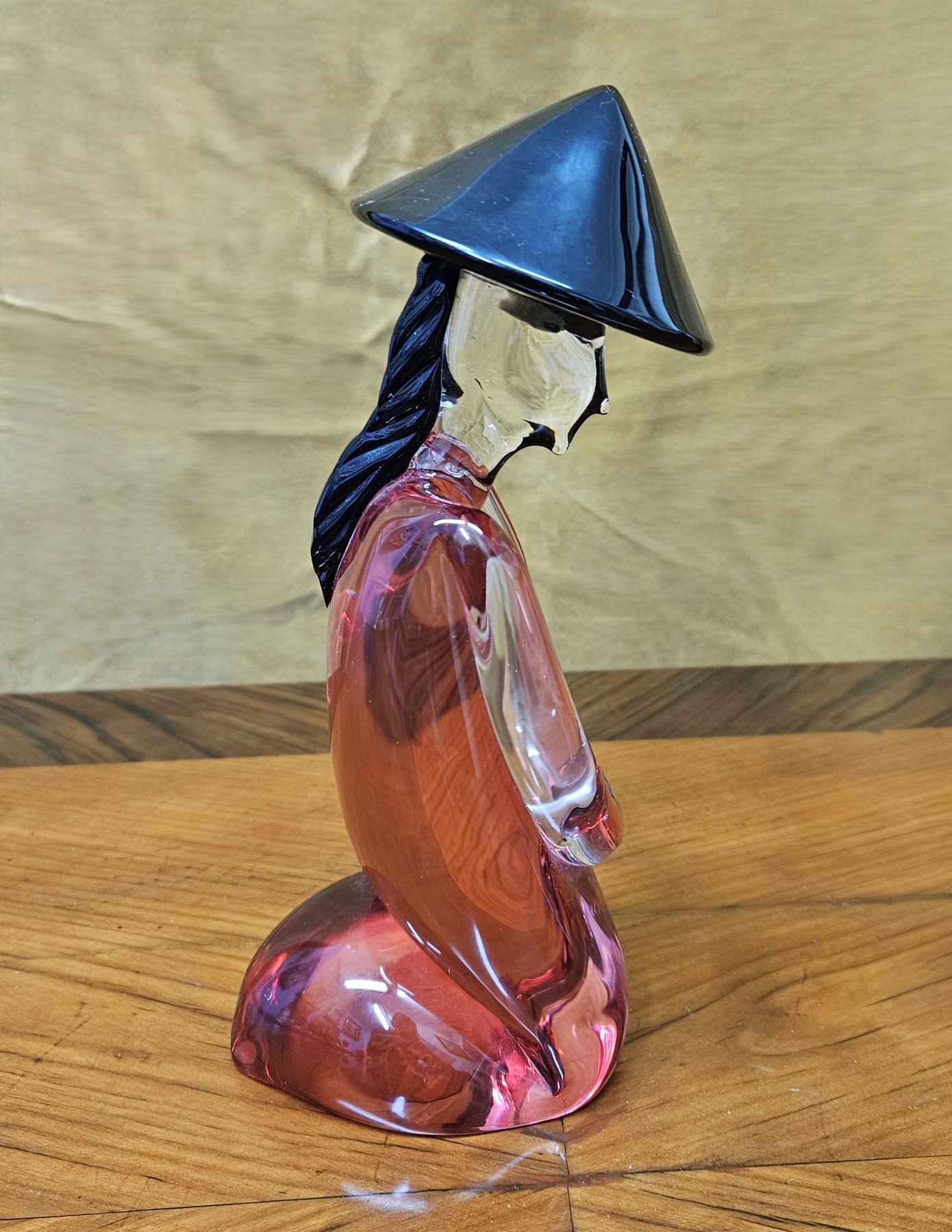 Statuina in vetro raffigurante giapponesina, firmata Seguso