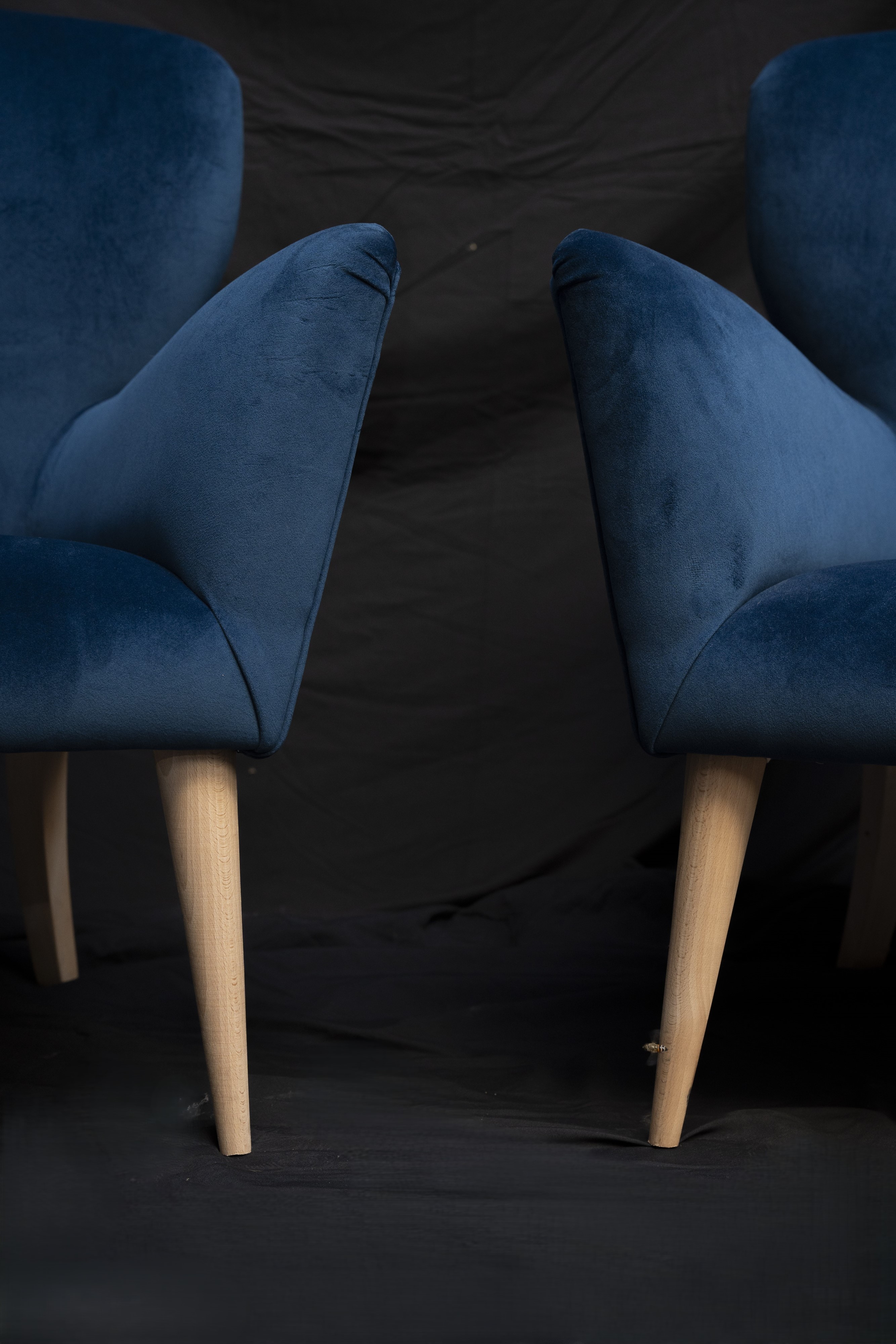 Coppia di poltroncine blu