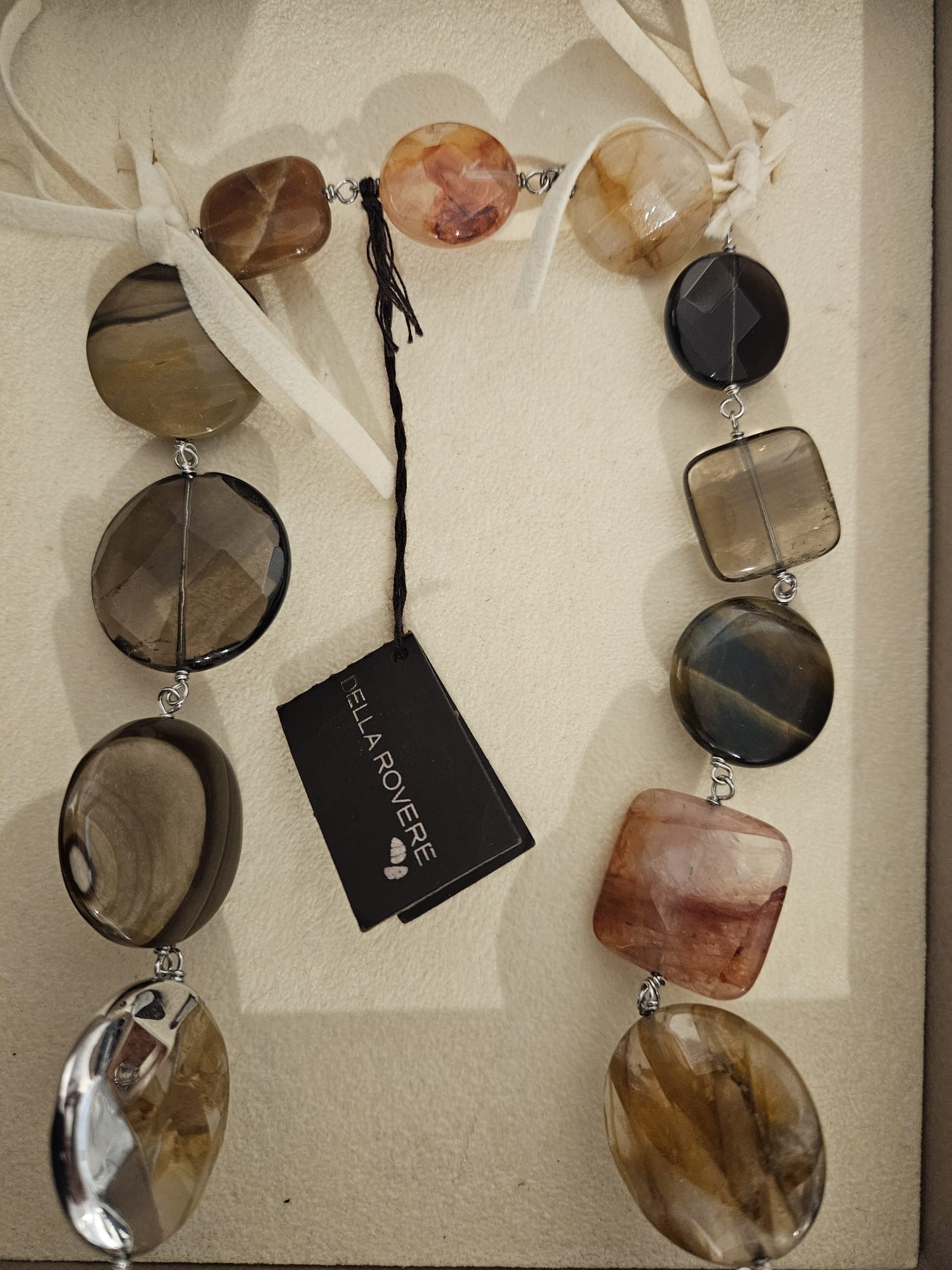 Collana in argento con pietre dure simil occhio di tigre e agata Della Rovere