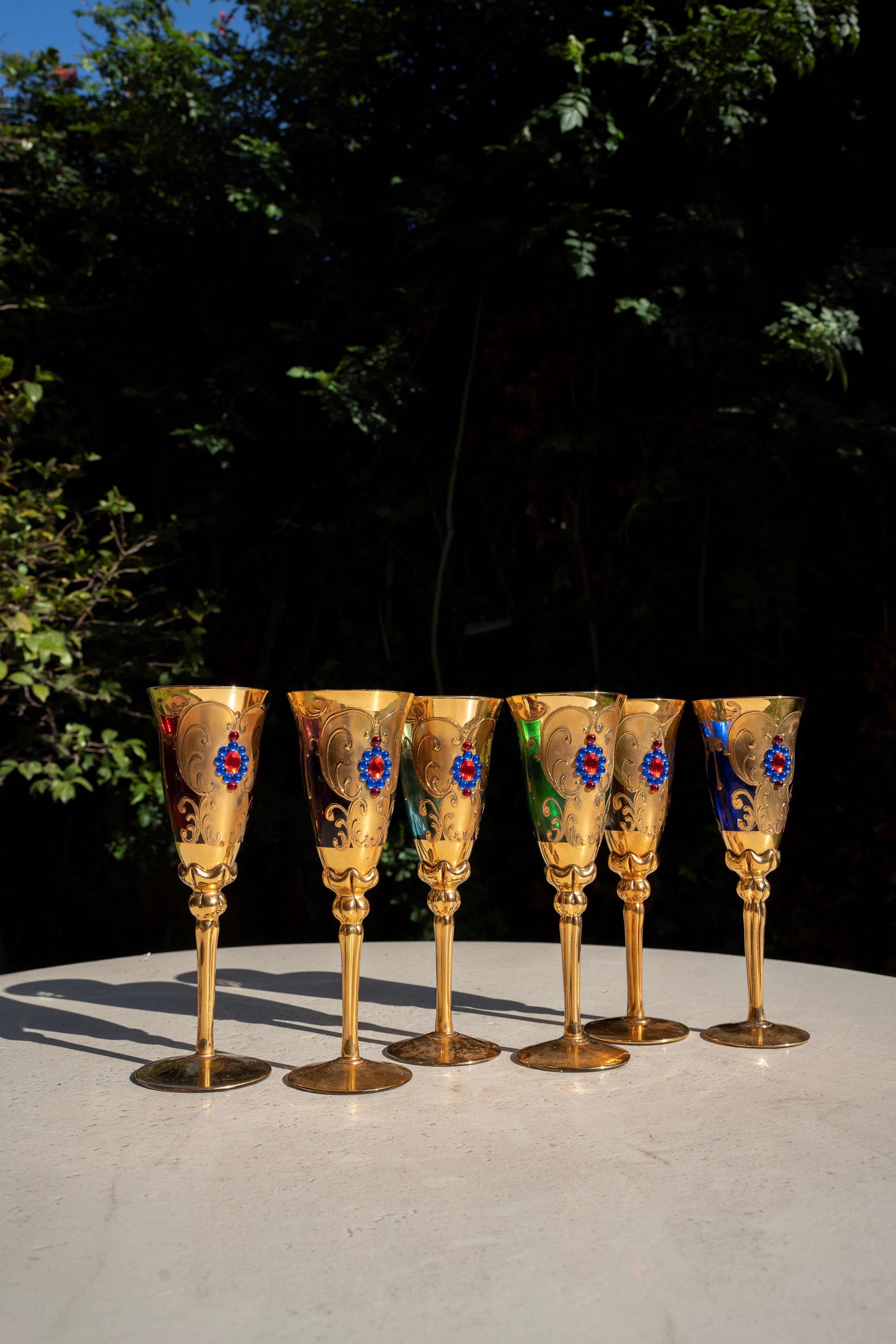 N. 6 bicchieri da champagne in vetro di Murano in smalto e foglia oro 24kt