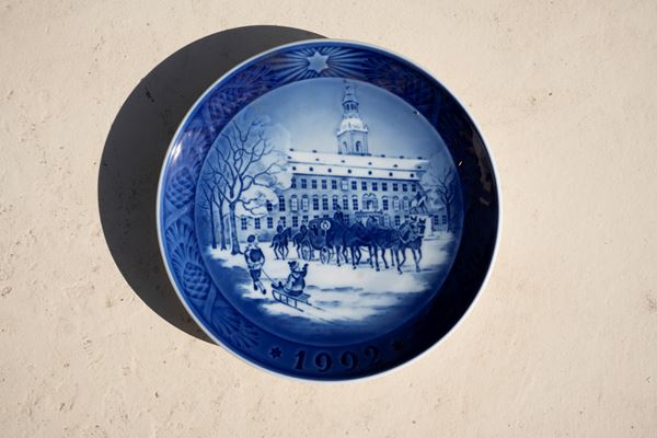 Piatto natalizio Royal Copenhagen Dronningens Karet 