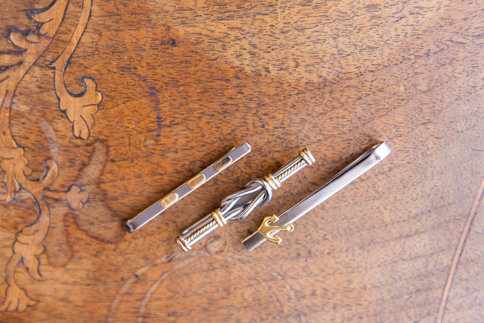 N.3 Fermacravatte in argento