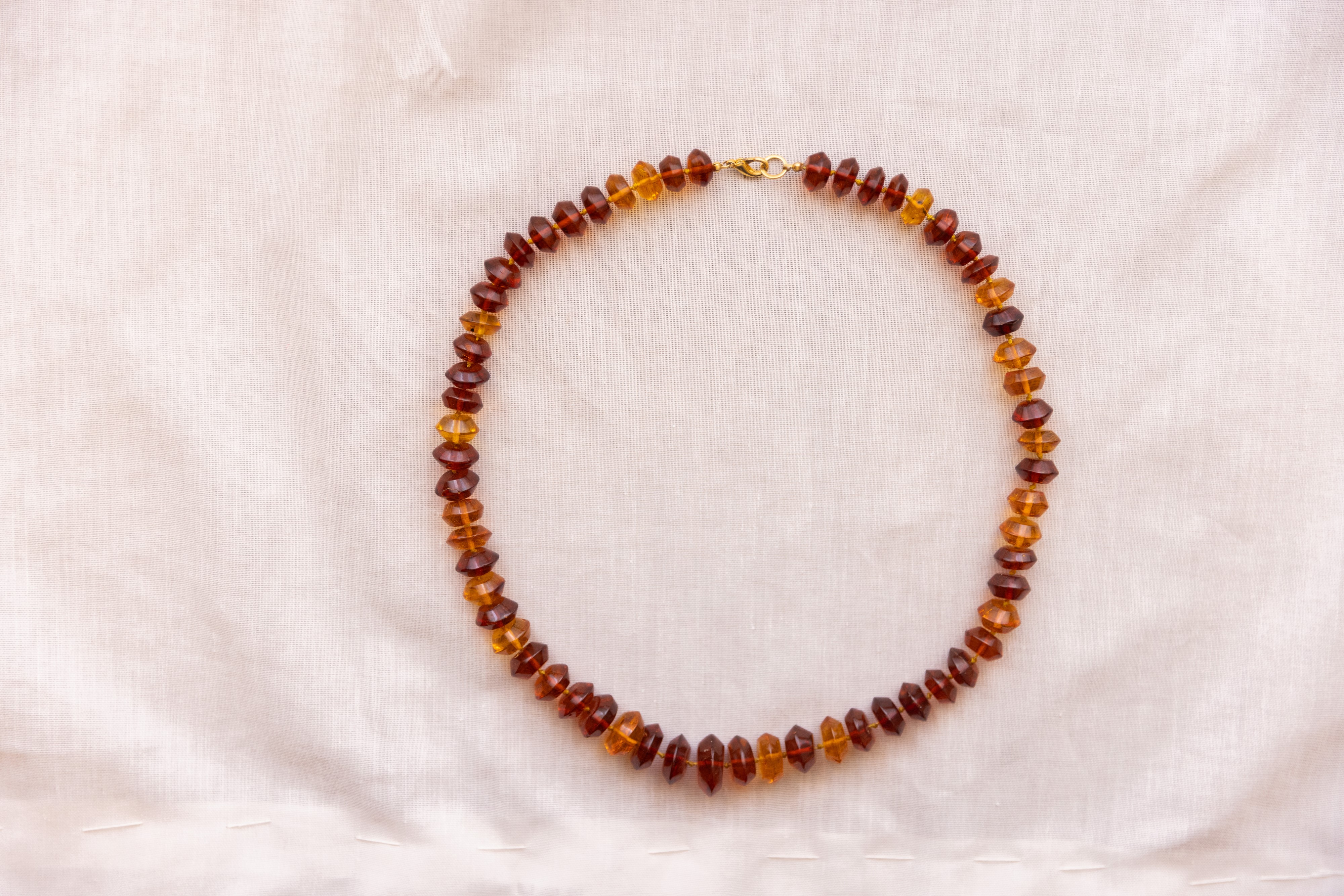 Collana in ambra baltica