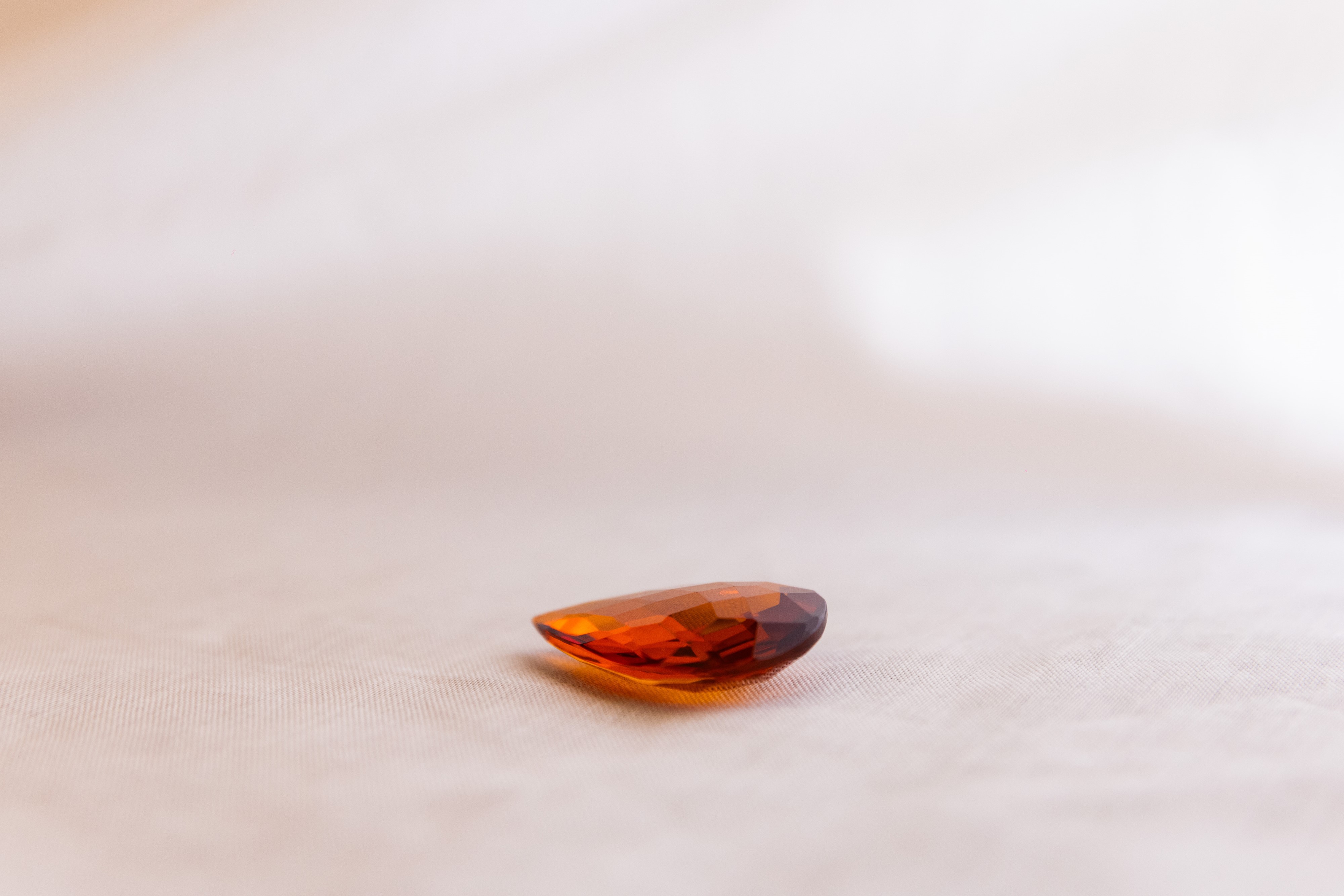 Pendente in ambra goccia