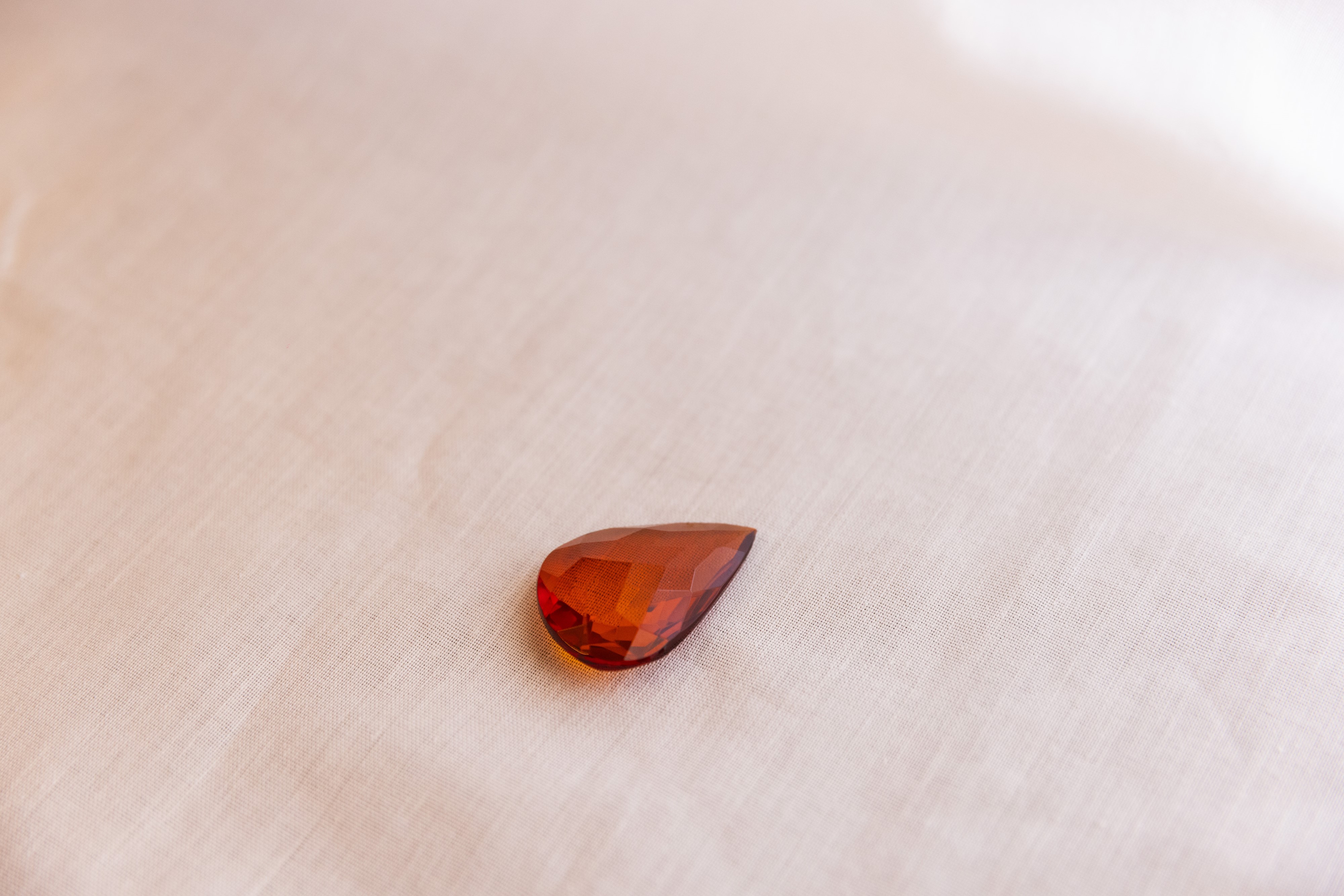 Pendente in ambra goccia