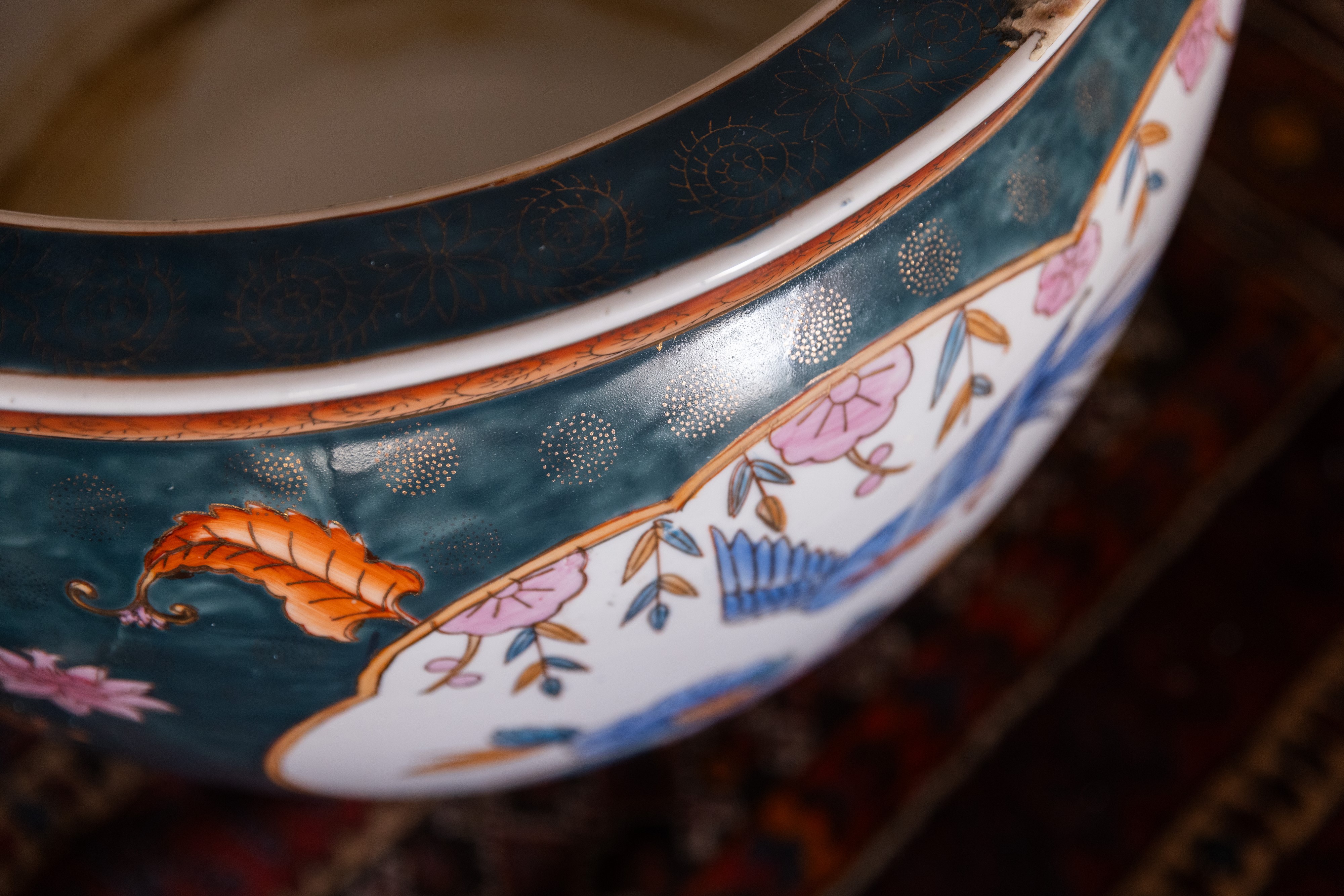 Cache-pot con scene orientali